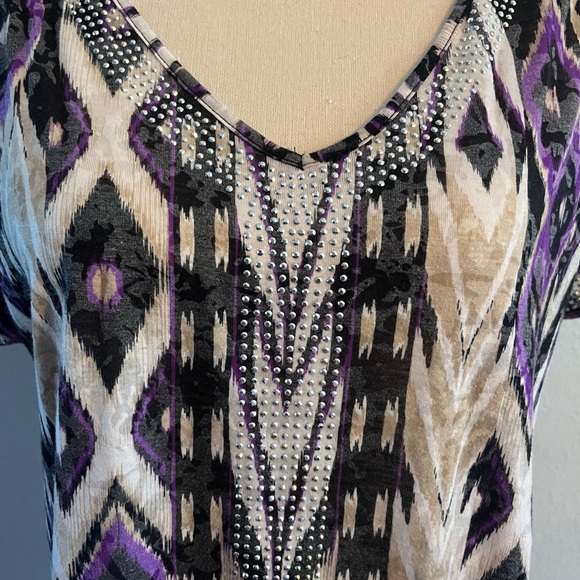 ♥️Beach Inc. Woman’s Cold Shoulder Top with Rhinestones Size Large - Picture 5 of 9